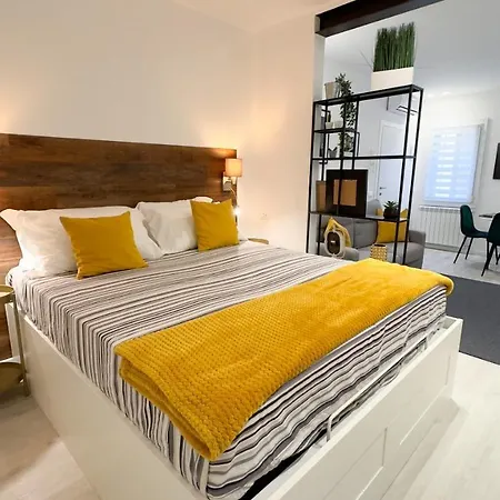 White Loft Bellini Living アパート